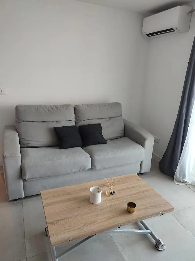 Superbe Appartement T2 En Plein Centre Avec Piscine Mandelieu-la-Napoule