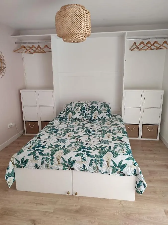 Superbe Appartement T2 En Plein Centre Avec Piscine Mandelieu-la-Napoule 0*,  France