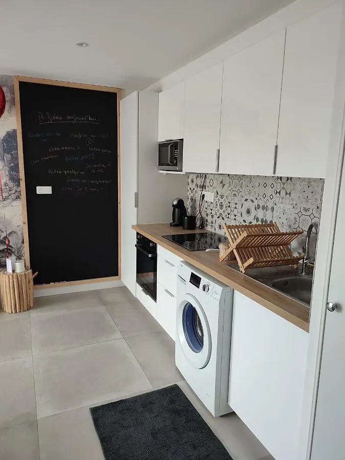 Apartment Superbe Appartement T2 En Plein Centre Avec Piscine Mandelieu-la-Napoule France